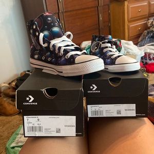 Never worn momma and baby converse